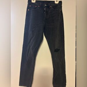 Levi's Black Skinny Jeans with Subtle Distress